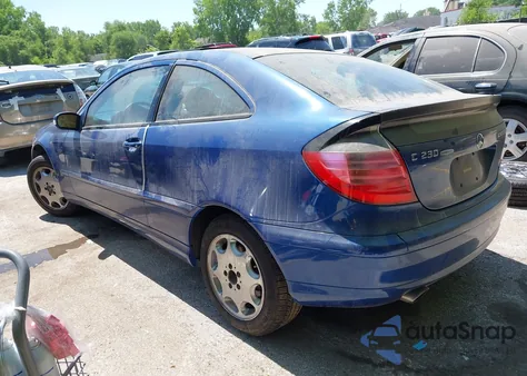 2003 Mercedes-Benz C 230 Kompressor Sport z USA, uszkodzony, nr VIN WDBRN40JX3A452656